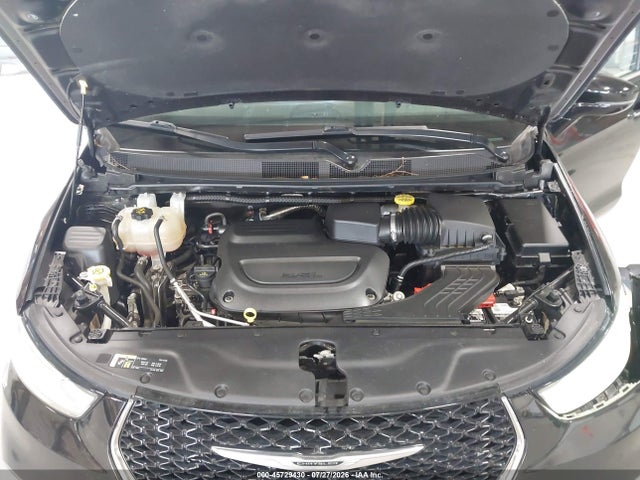 45729430 :رقم المزاد ، 2C4RC1BG7MR592944 vin ، 2021 Chrysler Pacifica Touring L مزاد بيع