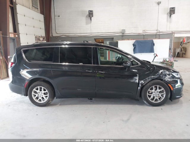 45729430 :رقم المزاد ، 2C4RC1BG7MR592944 vin ، 2021 Chrysler Pacifica Touring L مزاد بيع