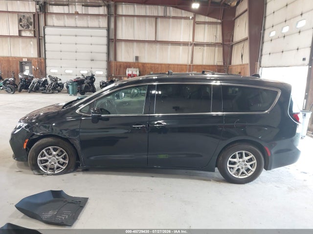 45729430 :رقم المزاد ، 2C4RC1BG7MR592944 vin ، 2021 Chrysler Pacifica Touring L مزاد بيع