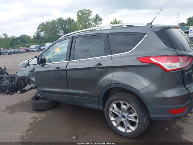 45729475 :رقم المزاد ، 1FMCU0J90FUA68648 vin ، 2015 Ford Escape Titanium مزاد بيع