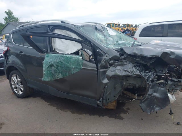 45729475 :رقم المزاد ، 1FMCU0J90FUA68648 vin ، 2015 Ford Escape Titanium مزاد بيع