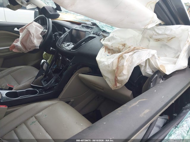 45729475 :رقم المزاد ، 1FMCU0J90FUA68648 vin ، 2015 Ford Escape Titanium مزاد بيع