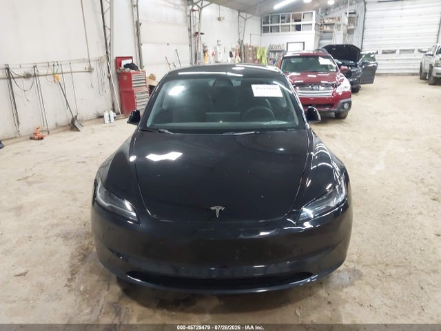 Tesla Model 3 Long Range Dual Motor All-wheel Drive 2024 5YJ3E1EBXRF740250 Image 11