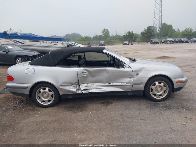 1999 Mercedes-benz Clk 320 მანქანა იყიდება აუქციონზე, vin: WDBLK65G4XT009422, აუქციონის ნომერი: 45729482
