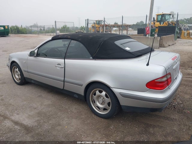 1999 Mercedes-benz Clk 320 მანქანა იყიდება აუქციონზე, vin: WDBLK65G4XT009422, აუქციონის ნომერი: 45729482