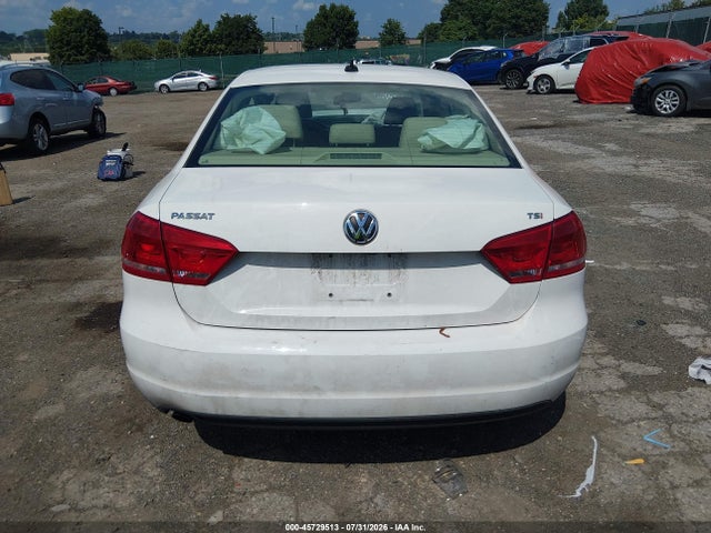 2015 Volkswagen Passat 1.8t Limited Edition მანქანა იყიდება აუქციონზე, vin: 1VWAT7A38FC114698, აუქციონის ნომერი: 45729513