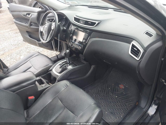 2016 Nissan Rogue Sl მანქანა იყიდება აუქციონზე, vin: 5N1AT2MV3GC760828, აუქციონის ნომერი: 45729536