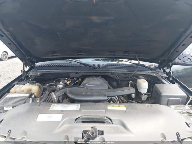 2004 Chevrolet Tahoe Ls მანქანა იყიდება აუქციონზე, vin: 1GNEC13V74R151369, აუქციონის ნომერი: 45729542