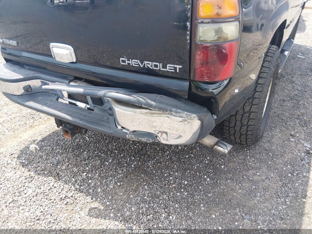 2004 Chevrolet Tahoe Ls მანქანა იყიდება აუქციონზე, vin: 1GNEC13V74R151369, აუქციონის ნომერი: 45729542