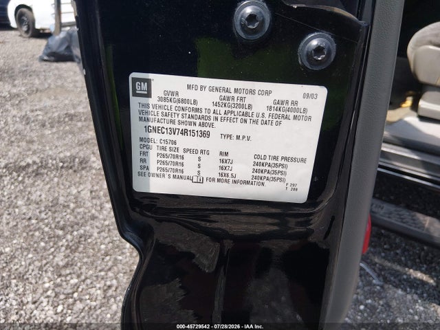 2004 Chevrolet Tahoe Ls მანქანა იყიდება აუქციონზე, vin: 1GNEC13V74R151369, აუქციონის ნომერი: 45729542
