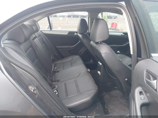 Продажа на аукционе авто 2014 Volkswagen Jetta 1.8t Se, vin: 3VWD17AJ4EM390245, номер лота: 45729582