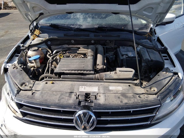 3VW2B7AJ1JM229236 Volkswagen Jetta 1.4t S