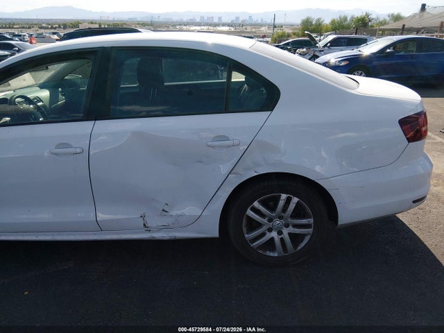 3VW2B7AJ1JM229236 Volkswagen Jetta 1.4t S