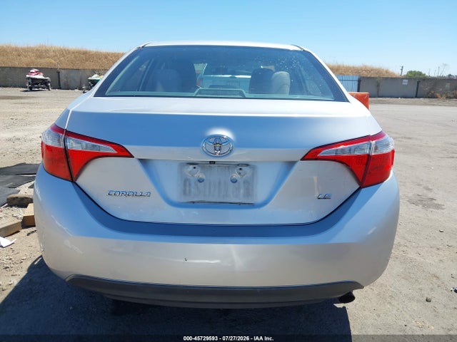 Toyota COROLLA LE 2015 5YFBURHE5FP230956 Image 17