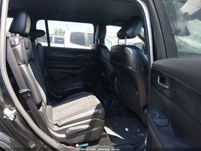 45729596 :رقم المزاد ، 1C4RJKAG3P8800976 vin ، 2023 Jeep Grand Cherokee L Altitude 4x4 مزاد بيع