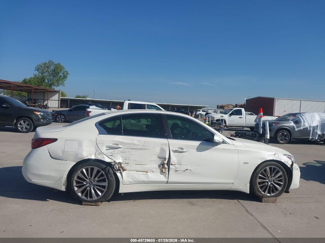 Продажа на аукционе авто 2018 Infiniti Q50 3.0t Luxe, vin: JN1EV7AP2JM590081, номер лота: 45729605