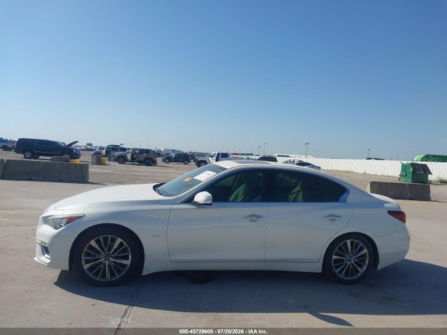 Продажа на аукционе авто 2018 Infiniti Q50 3.0t Luxe, vin: JN1EV7AP2JM590081, номер лота: 45729605