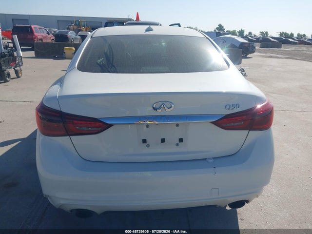 Продажа на аукционе авто 2018 Infiniti Q50 3.0t Luxe, vin: JN1EV7AP2JM590081, номер лота: 45729605