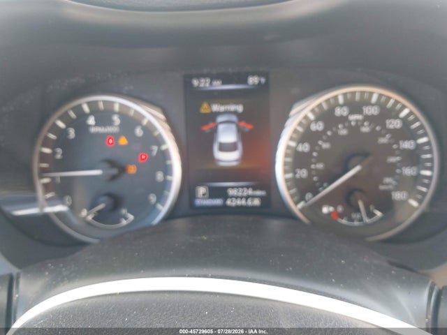 Продажа на аукционе авто 2018 Infiniti Q50 3.0t Luxe, vin: JN1EV7AP2JM590081, номер лота: 45729605