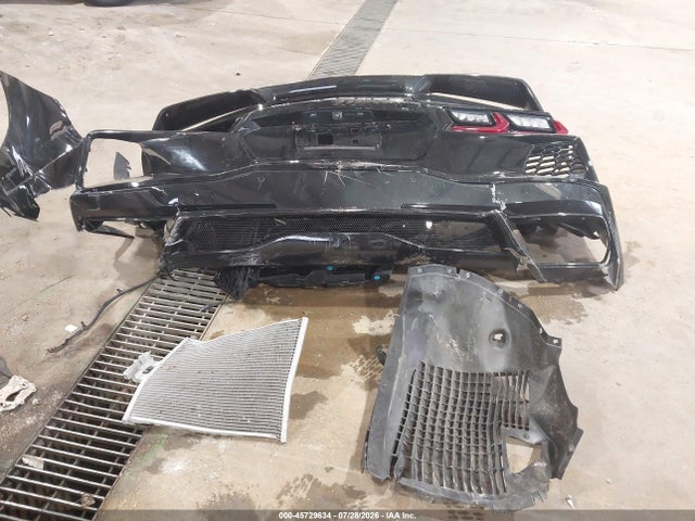 1G1YC2D46M5125900 Chevrolet Corvette Stingray Rwd 3lt