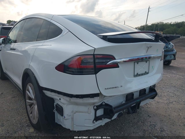 Tesla Model X 100d/75d/90d 2017 5YJXCDE28HF068325 Image 21