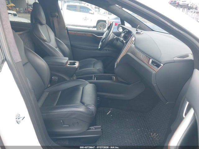 Tesla Model X 100d/75d/90d 2017 5YJXCDE28HF068325 Image 5