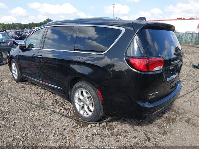 Продажа на аукционе авто 2020 Chrysler Pacifica Limited, vin: 2C4RC1GG6LR279410, номер лота: 45729651