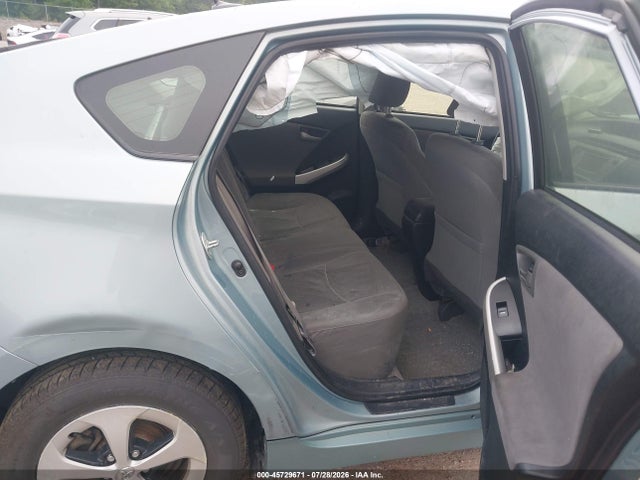 Toyota Prius Three 2015 JTDKN3DU4F1886898 Image 8