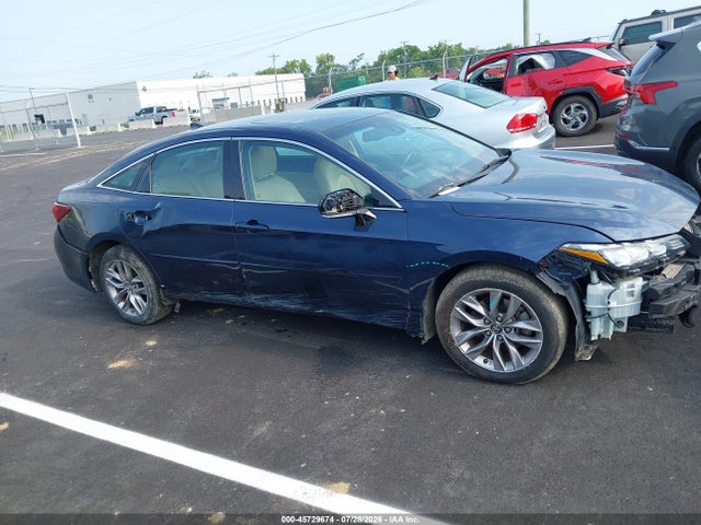 4T1BZ1FB5KU017381 Toyota AVALON XLE