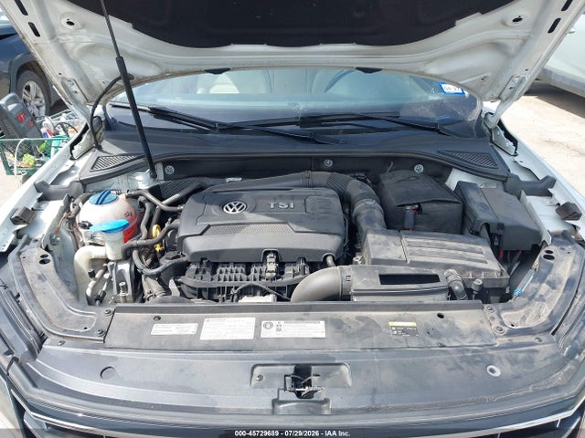 2017 Volkswagen Passat 1.8t Se მანქანა იყიდება აუქციონზე, vin: 1VWBT7A32HC021005, აუქციონის ნომერი: 45729689