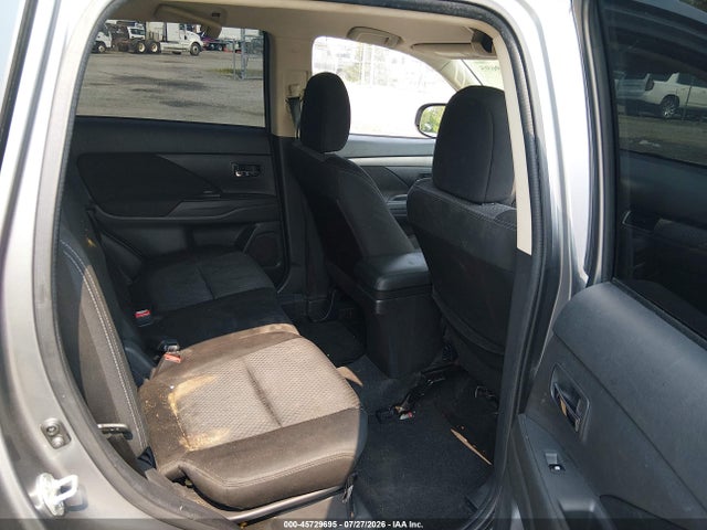 Mitsubishi Outlander Se 2016 JA4AD3A35GZ015032 Image 8