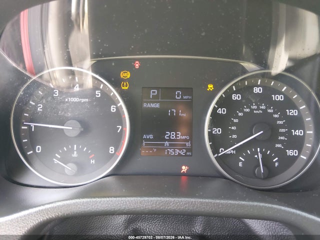 45729702 :رقم المزاد ، 5NPD74LF9HH148702 vin ، 2017 Hyundai Elantra Se مزاد بيع
