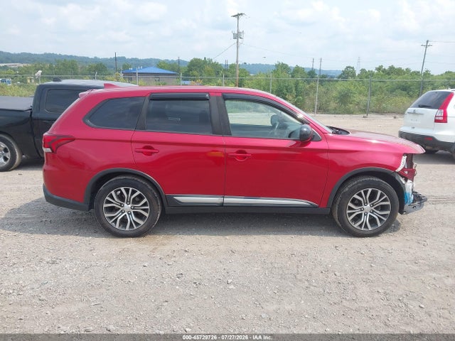 Продаж на аукціоні авто 2018 Mitsubishi Outlander Es, vin: JA4AD2A32JZ048622, номер лоту: 45729726