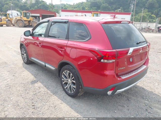 Продаж на аукціоні авто 2018 Mitsubishi Outlander Es, vin: JA4AD2A32JZ048622, номер лоту: 45729726