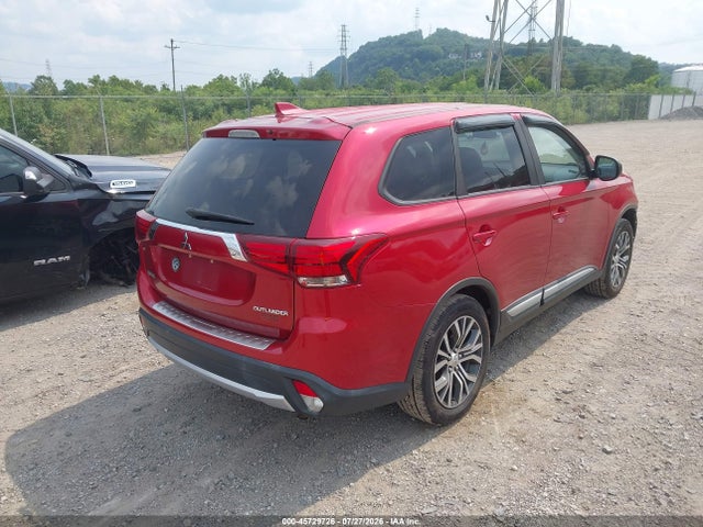 Продаж на аукціоні авто 2018 Mitsubishi Outlander Es, vin: JA4AD2A32JZ048622, номер лоту: 45729726
