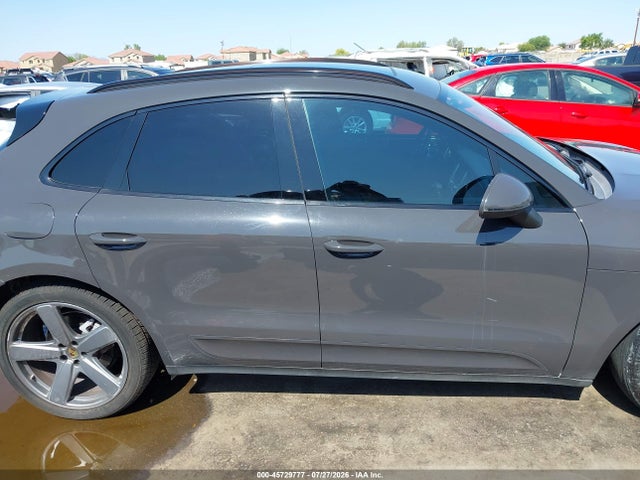 Porsche MACAN S 2018 WP1AB2A53JLB30826 Image 14