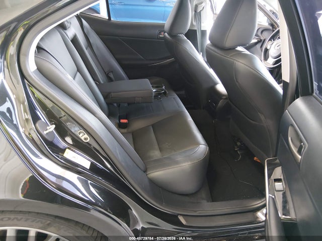 45729784 :رقم المزاد ، JTHBA1D23H5058639 vin ، 2017 Lexus Is 200t مزاد بيع