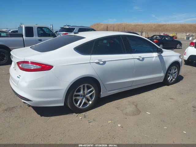 3FA6P0HD9GR216748 Ford FUSION SE