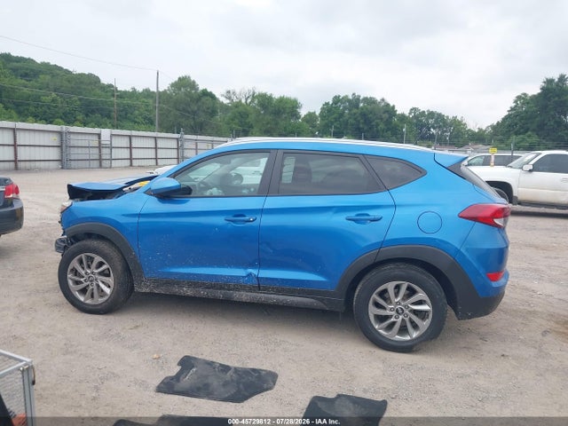 2016 Hyundai Tucson Se მანქანა იყიდება აუქციონზე, vin: KM8J3CA48GU130119, აუქციონის ნომერი: 45729812
