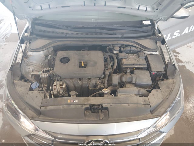 5NPD74LF5LH615235 Hyundai ELANTRA SE