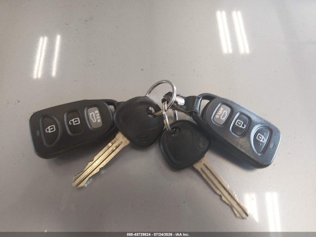 5NPD74LF5LH615235 Hyundai ELANTRA SE