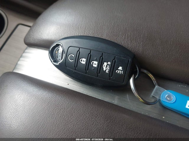 45729826 :رقم المزاد ، 5N1AZ2MG5FN277392 vin ، 2015 Nissan Murano Platinum مزاد بيع