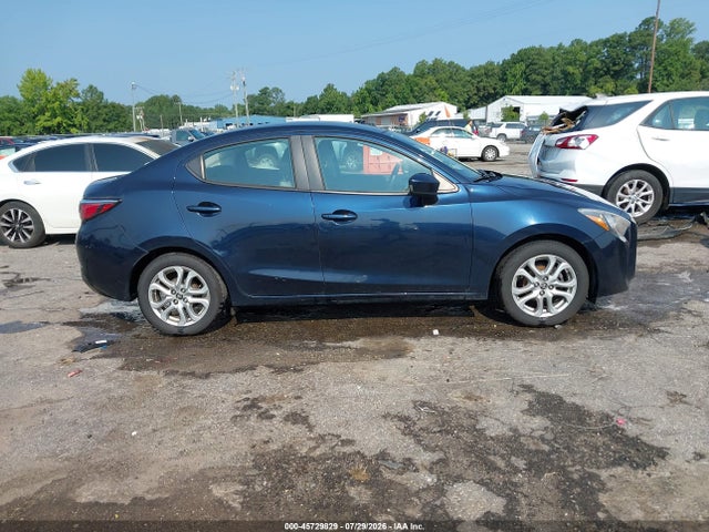3MYDLBYV6HY158320 Toyota YARIS IA