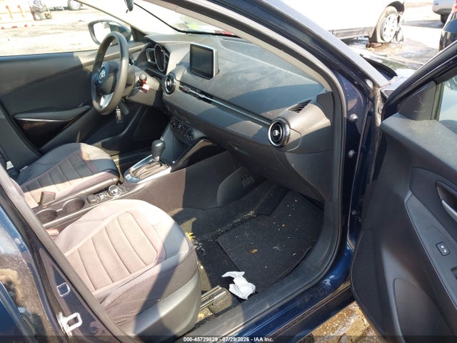 3MYDLBYV6HY158320 Toyota YARIS IA