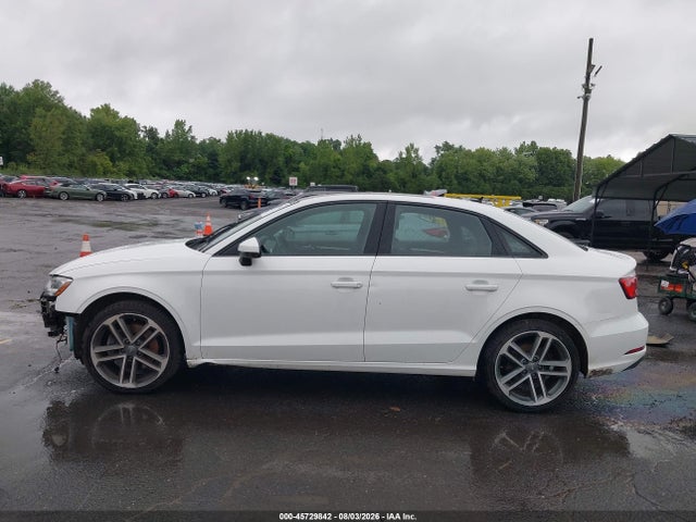 Aukcja sprzedaży 2020 Audi A3 Premium 40 Tfsi Front-wheel Drive S Tronic, vin: WAUAUGFF0LA103461, numer aukcji: 45729842