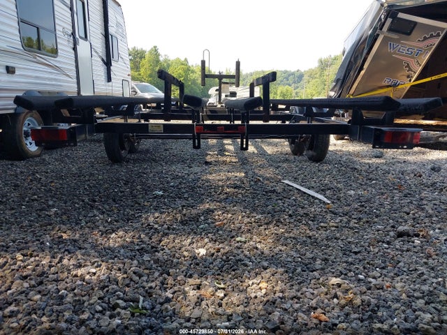 Продажа на аукционе авто 2013 Trailer Boat Trailer., vin: 4H1062824E0482991, номер лота: 45729850