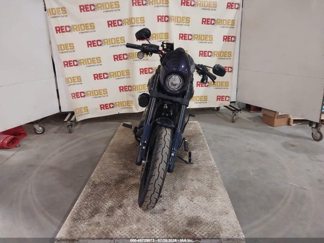 45729873 :رقم المزاد ، 1HD1YWA13SB019512 vin ، 2025 Harley-davidson Fxlrs مزاد بيع