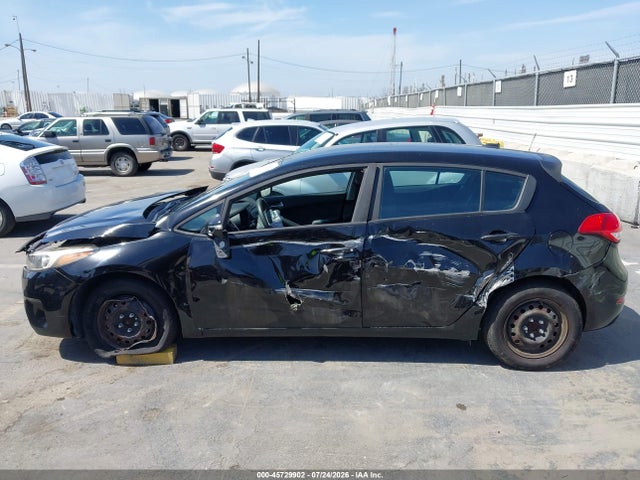 KIA FORTE LX 2018 KNAFK5A86J5773126 Image 15