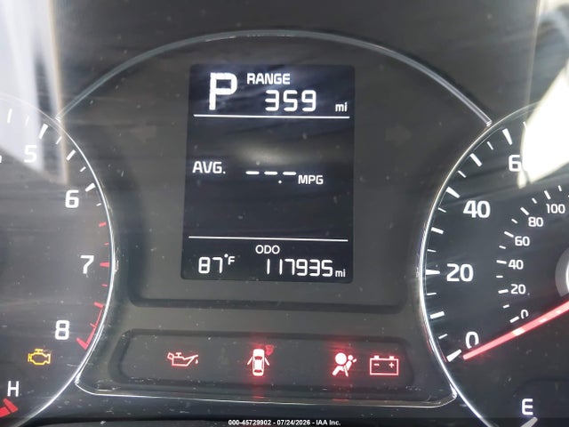 KIA FORTE LX 2018 KNAFK5A86J5773126 Image 16