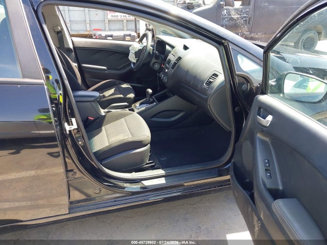 KIA FORTE LX 2018 KNAFK5A86J5773126 Image 5